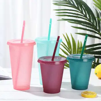 1 ADET Plastik Flaş Tozu/Renk Değiştiren Saman Drinkware Kupası Kullanımlık Su Şişesi Payet İle Açık Taşınabilir İçme Bardağı Aracı